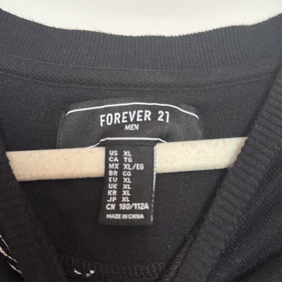 Forever 21 Men’s Quirky Graphic Sweater Size XL - Picture 2 of 5